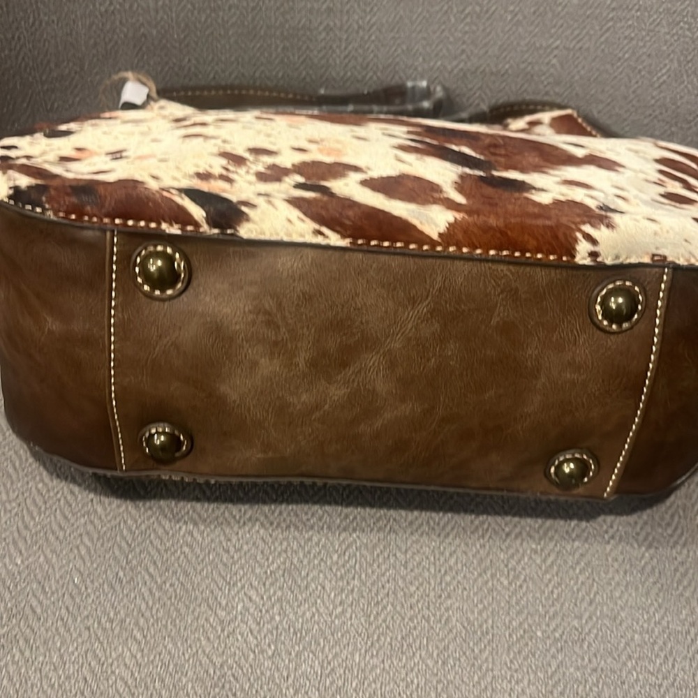 TONY LAMA COWHIDE LEATHER CONCEALED BAG - Picture 12 of 12